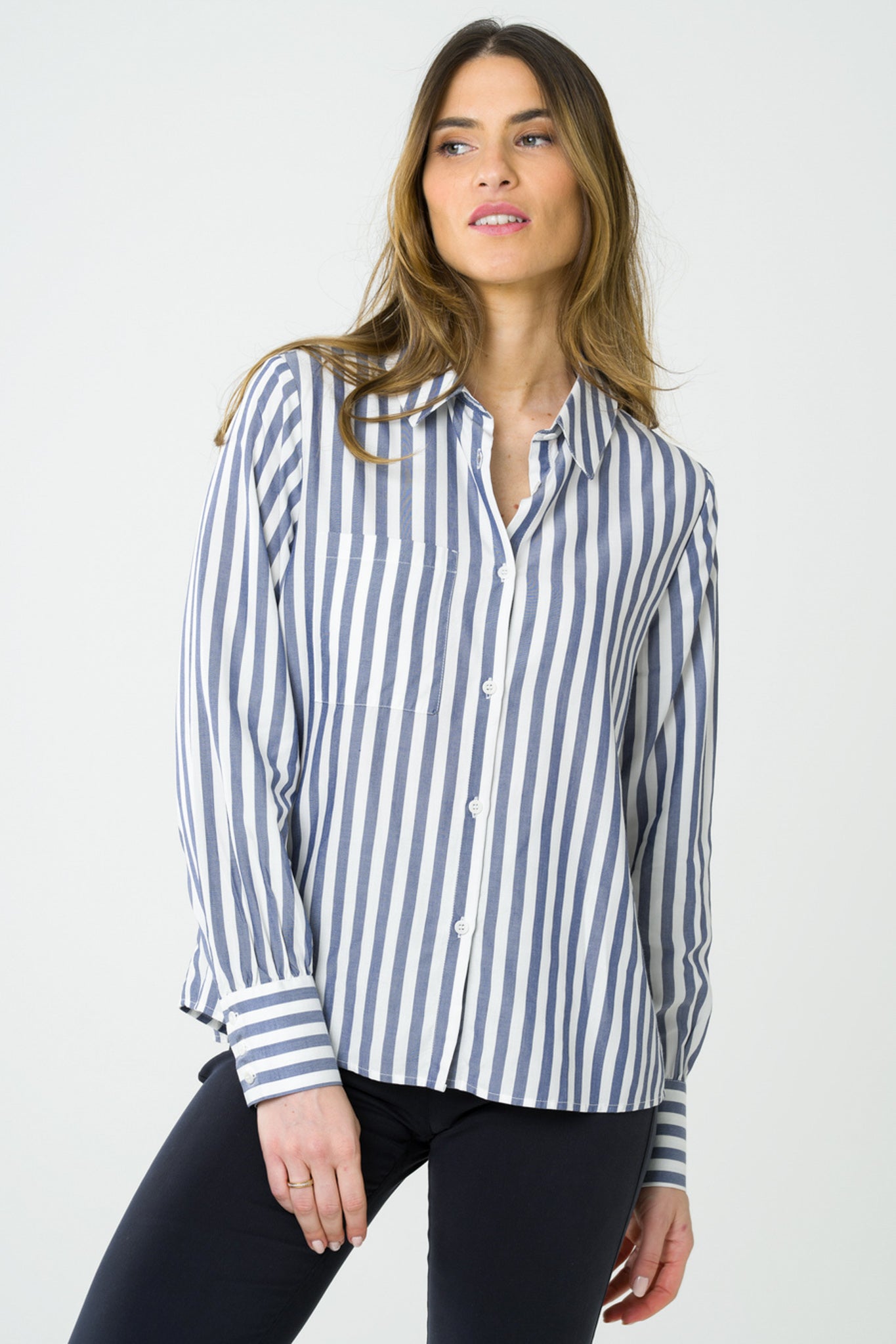 Shirt Kauri blue - Avani Apparel