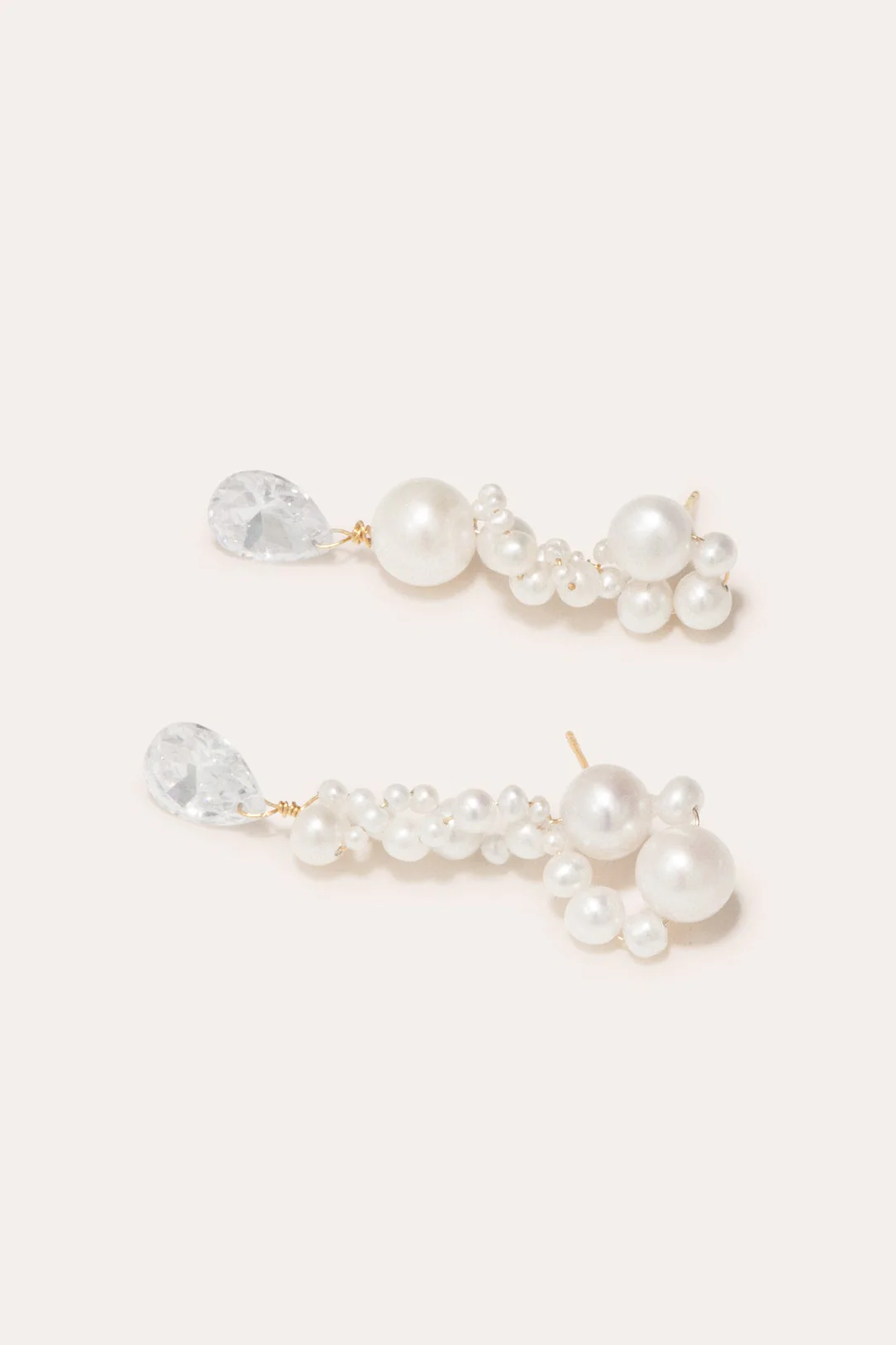 Past in a future tense earrings - Completedworks