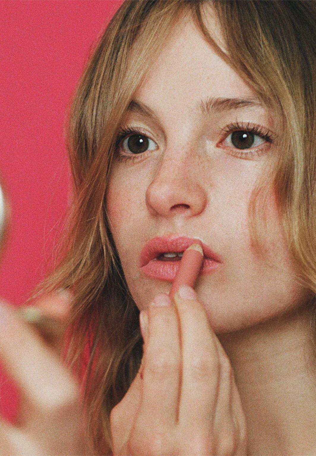 Elegant nude lip pencil set by Yolaine Paris, featuring Café Crème, Hazelnut, and Peach shades for versatile lip looks.