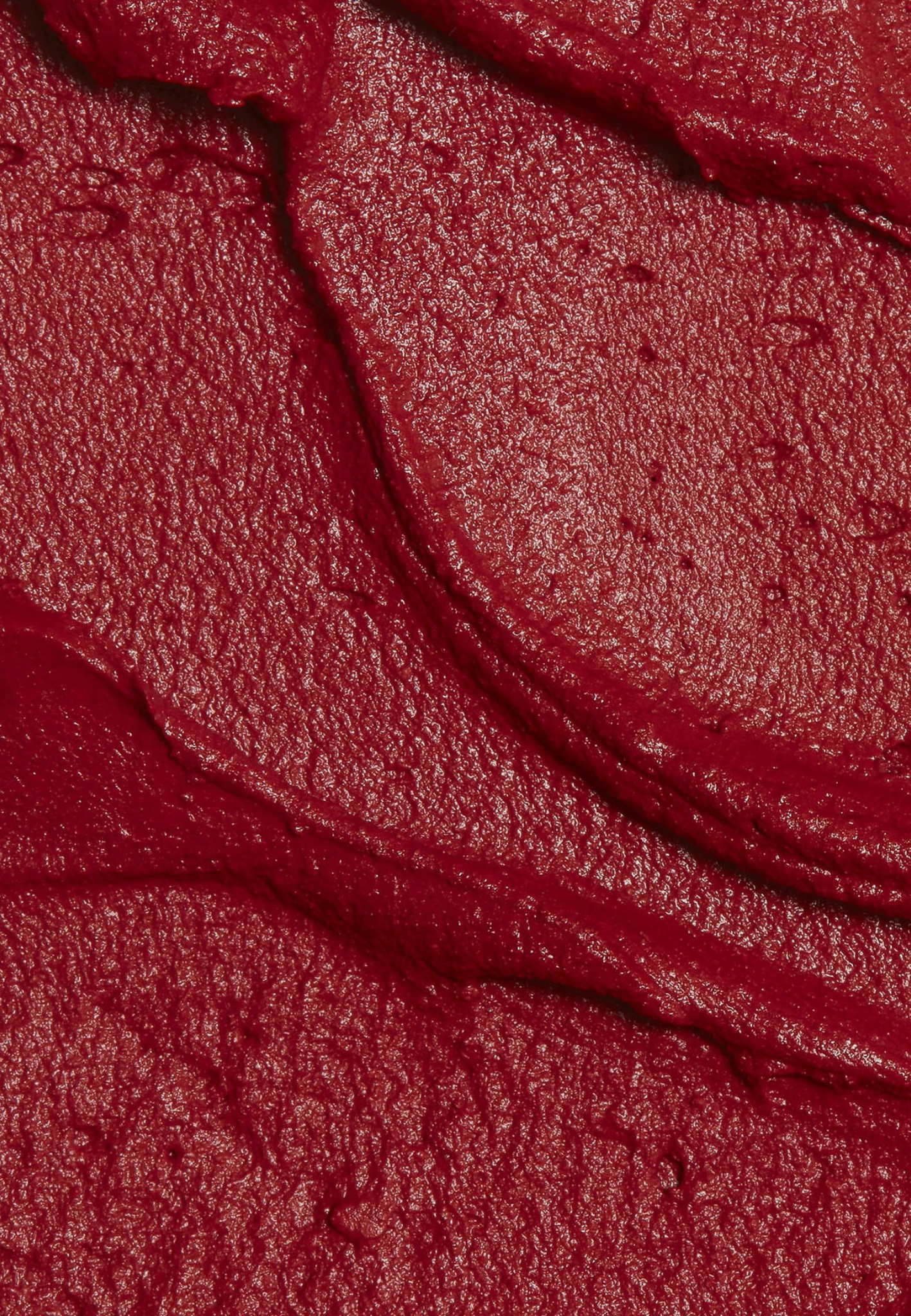 Yolaine Paris vegan Garance lipstick with buildable pigment, providing a soft tint or bold red with a smooth, non-drying formula.