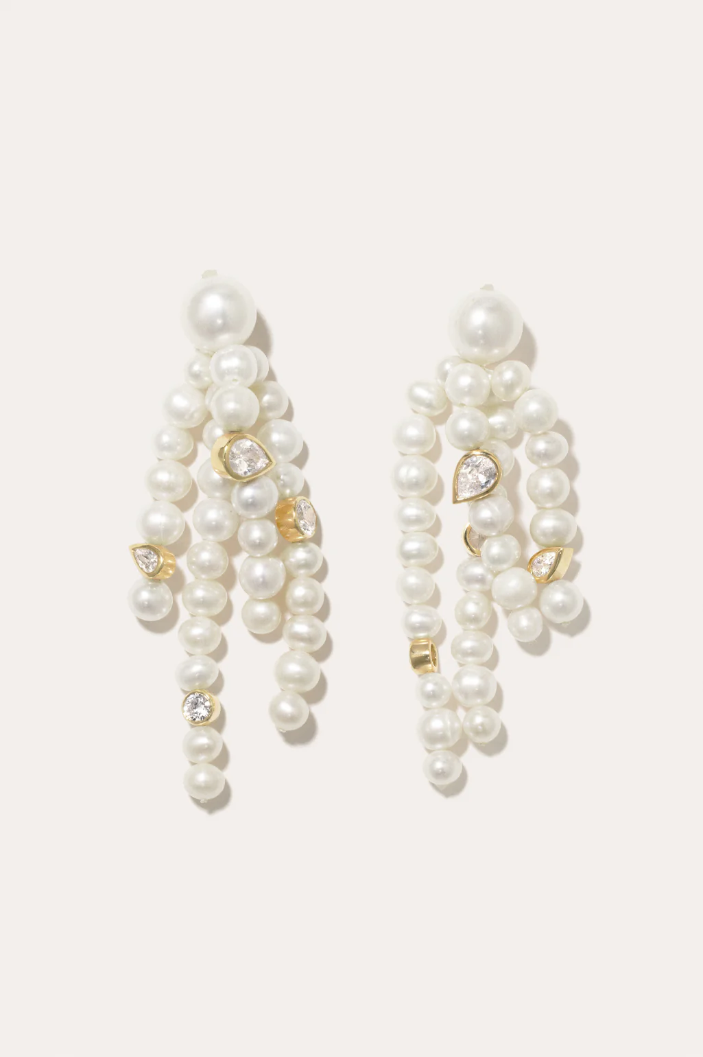 The bay of thoughts earrings - Completedworks