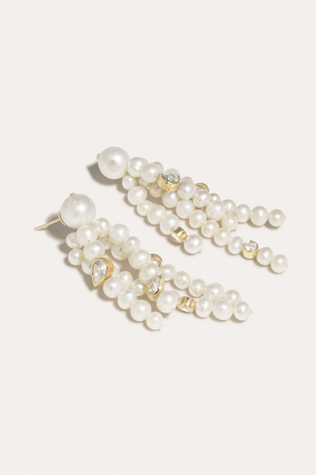 The bay of thoughts earrings - Completedworks
