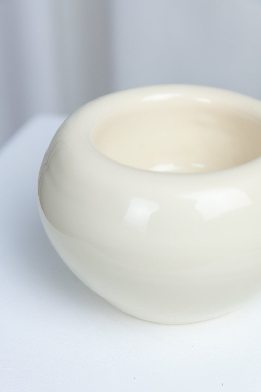 Puffy bowl cream - Lola Mayeras