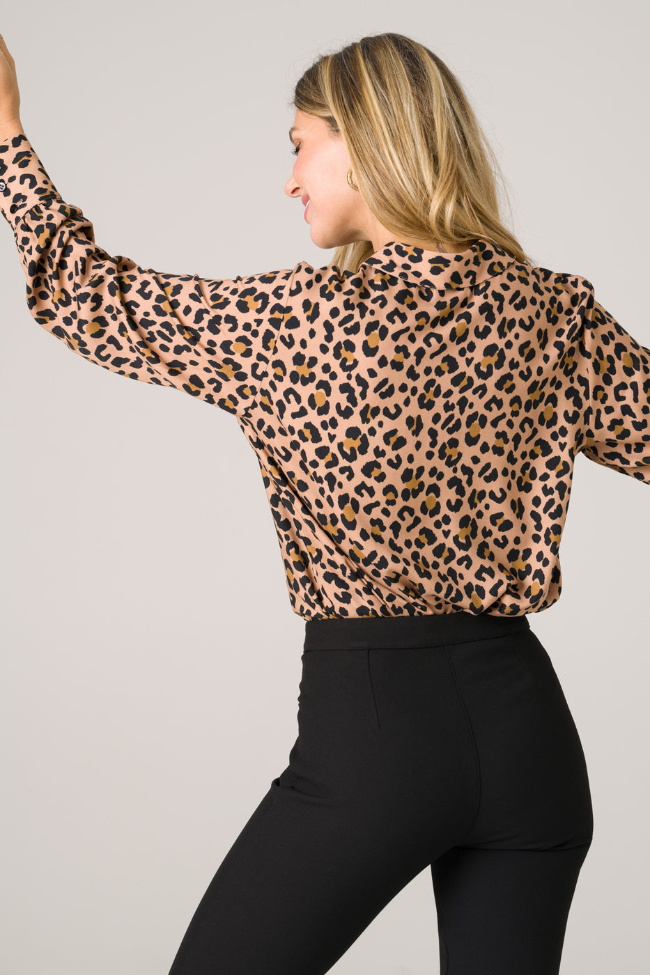 Shirt Kauri leopard - Avani Apparel