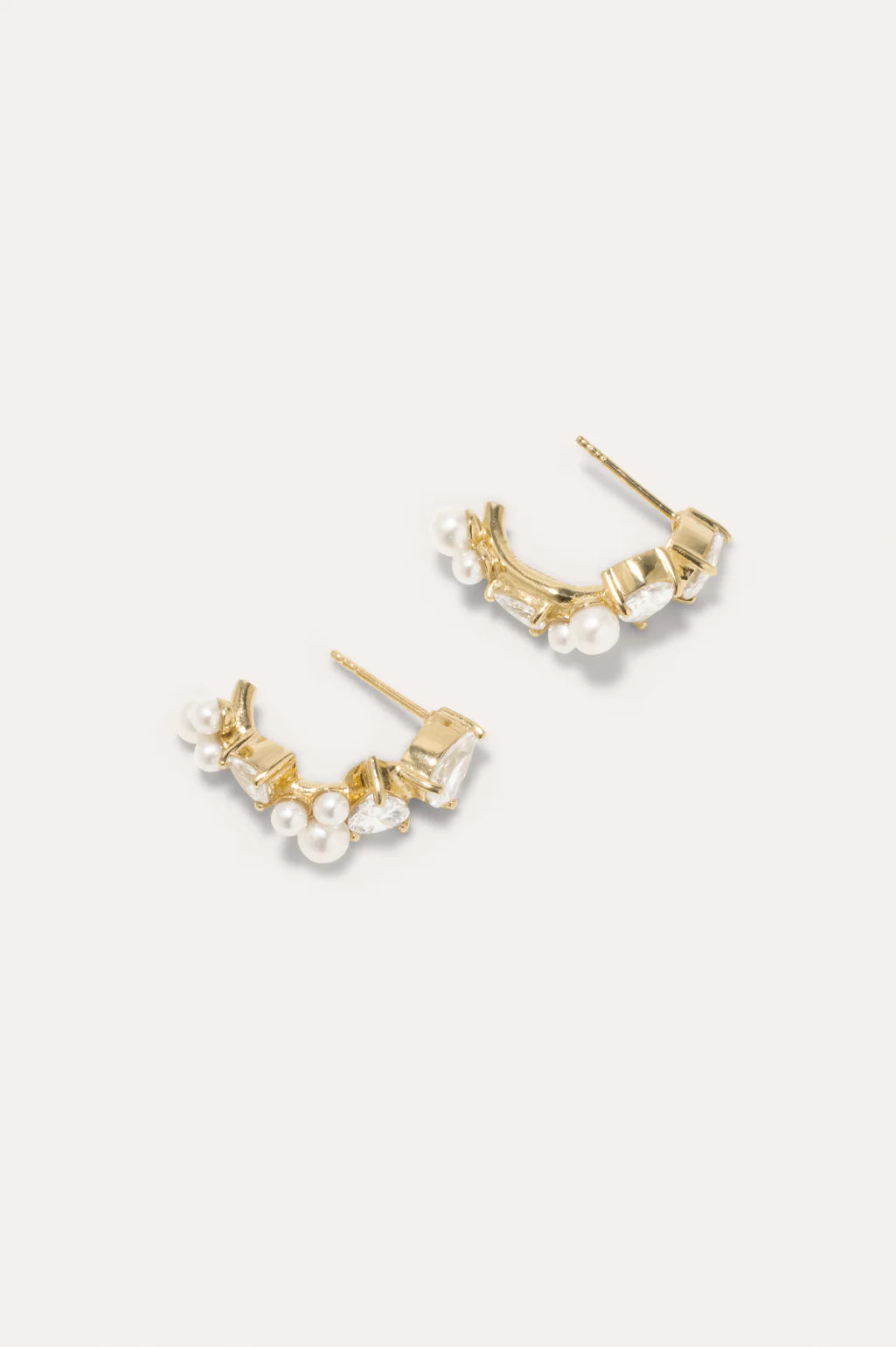 Chasing shadows earrings - Completedworks