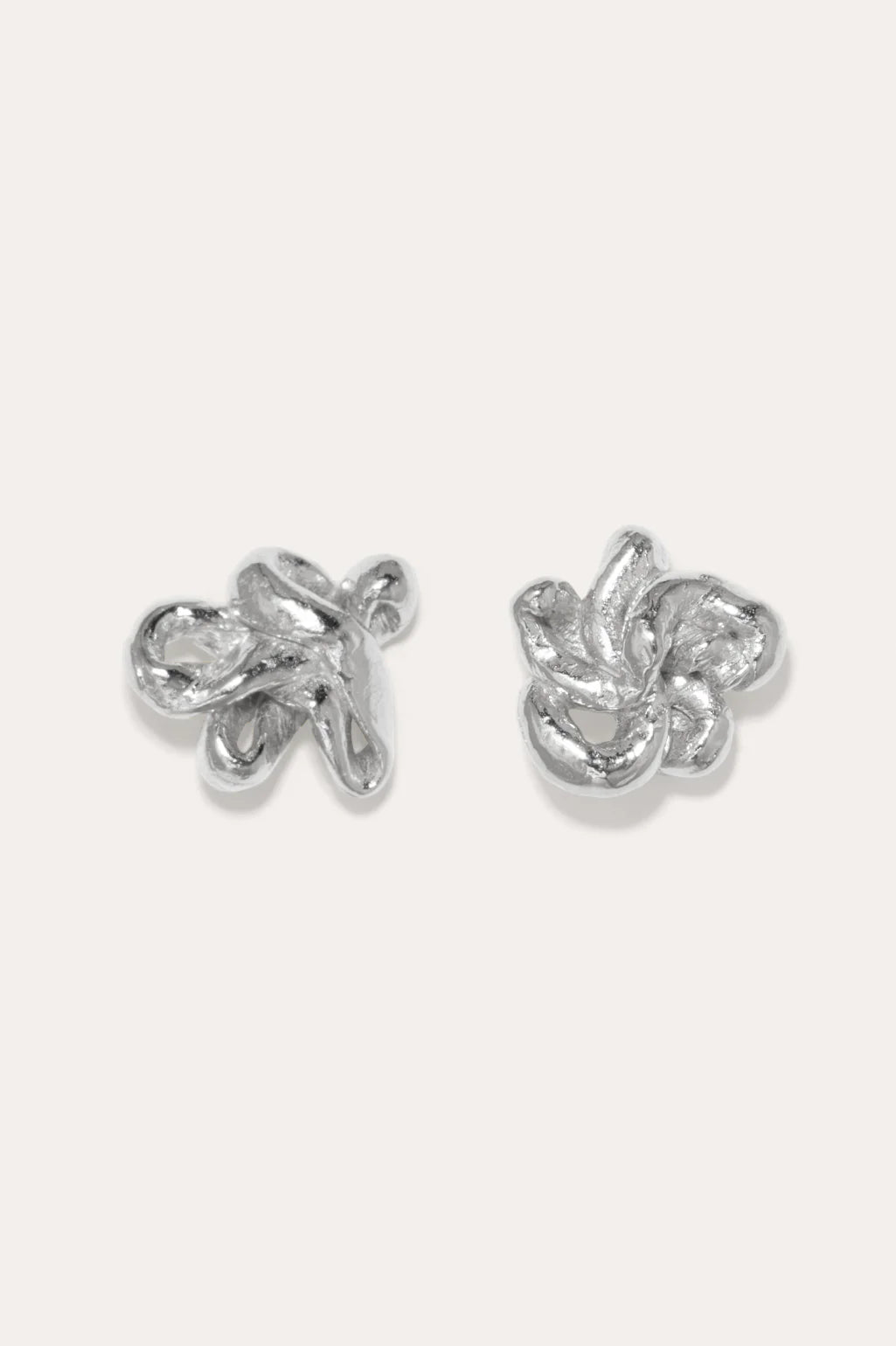 Swirls silver earrings - Completedworks