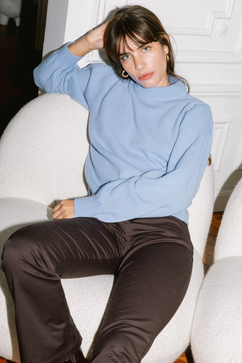 Sweater Ormeau blue - Avani Apparel