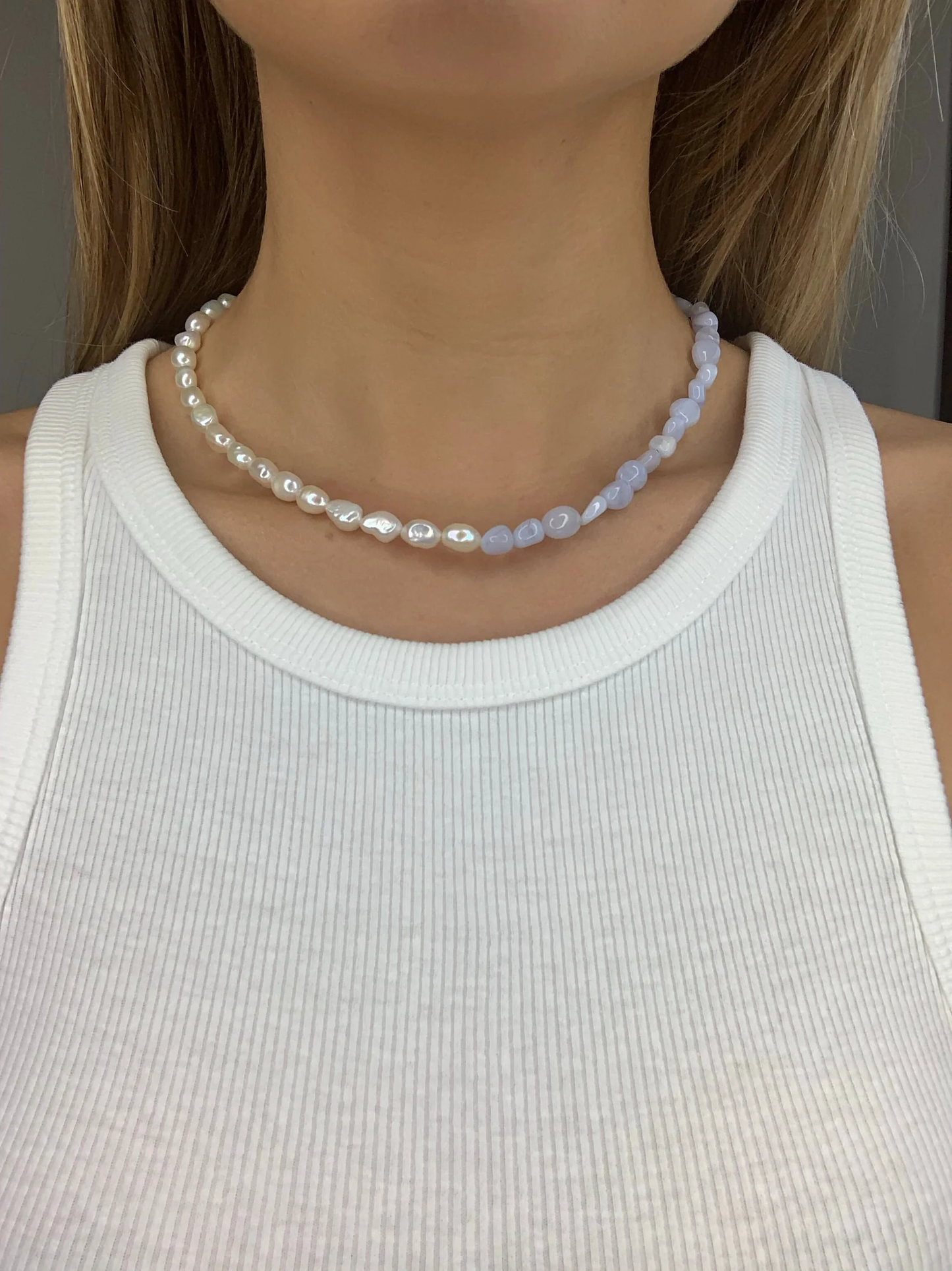 Chalcedony two stories necklace - Buccarello