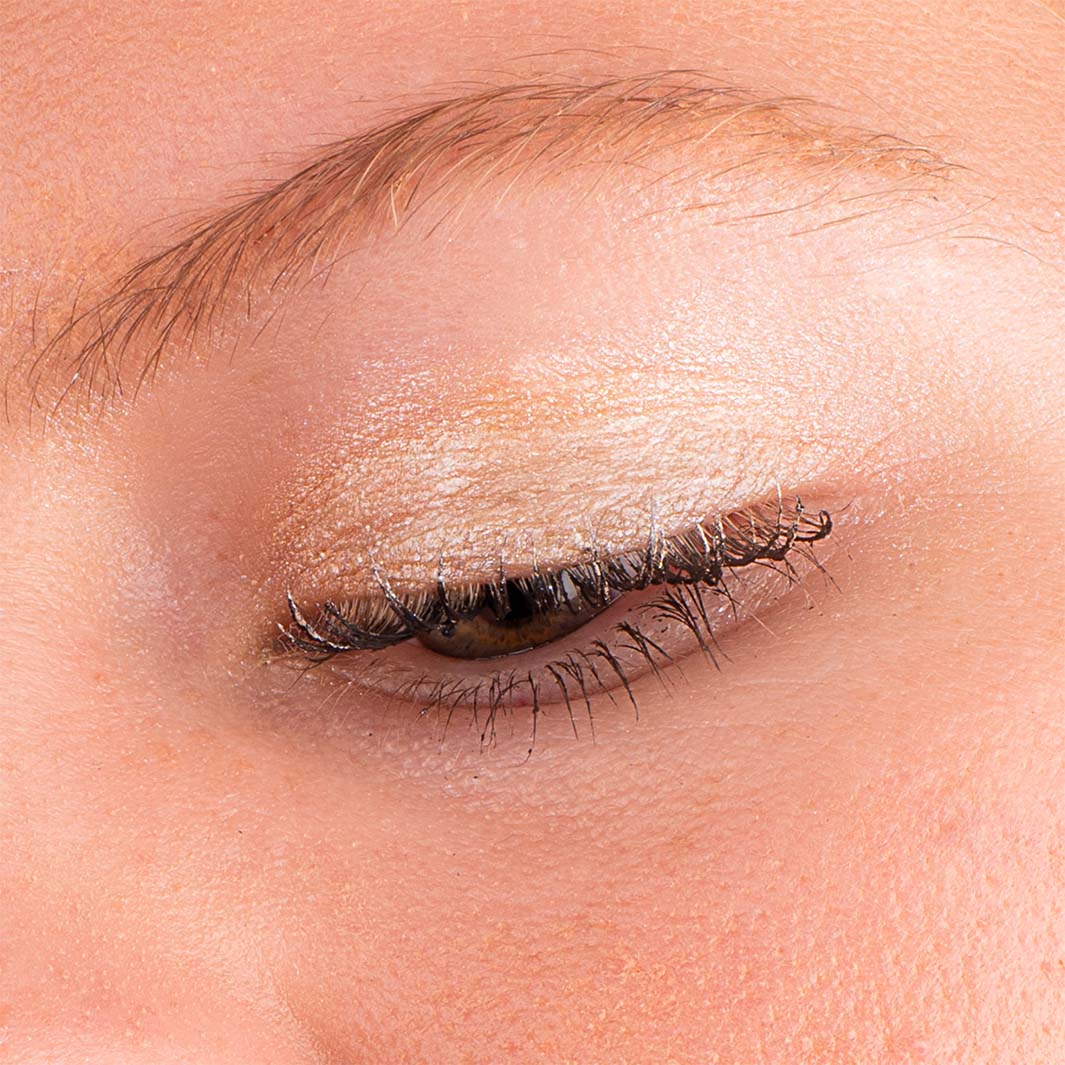 Liquid eyeshadow ice cream- La Crique